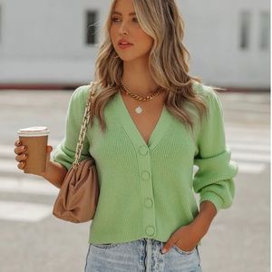 Vici YGNACIO BUTTON FRONT CROP KNIT CARDIGAN